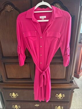 Calvin Klein Dress - Fuchsia Button-Front Midi Shirt Dress with Tie Waist